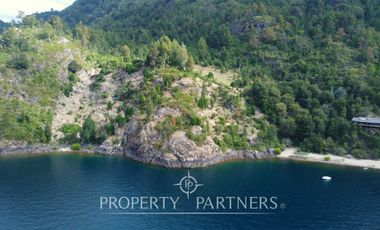 ¡Oportunidad! Exclusivo terreno con 160 mt orilla de lago