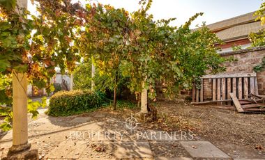 Ideal para Remodelar: casa en venta la Reina a pasos del metro Plaza Egaña