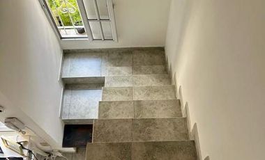 PH 3 Ambientes con Patio y Terraza Propia. Sin Expensas