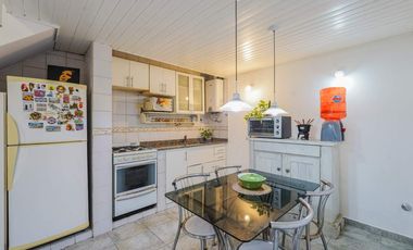 PH 3 Ambientes con Patio y Terraza Propia. Sin Expensas