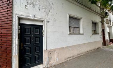 PH 3 Ambientes con Patio y Terraza Propia. Sin Expensas