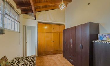 PH 3 Ambientes con Patio y Terraza Propia. Sin Expensas