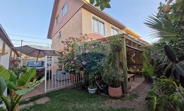 VENTA CASA CERCANA A CAMILO HENRIQUEZ