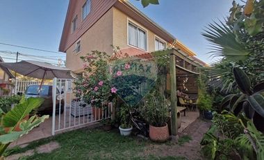 VENTA CASA CERCANA A CAMILO HENRIQUEZ