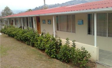 VENDO HERMOSA VILLA 2.73 Has EN SILVANIA CERCA A BOGOTA