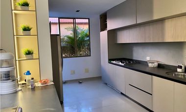 VENTA CASA CON PISCINA PRIVADA EN CONJUNTO CERRADO CERRITOS PEREIRA
