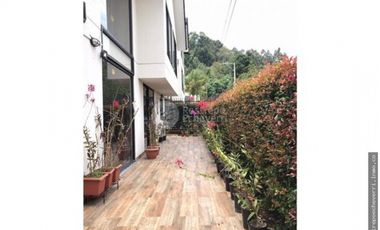 Casa en arriendo en conjunto en Palermo, Manizales