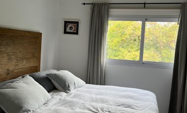 Muy Linda Casa en  venta o alquiler en Barrio La Emilia