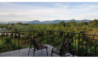 VENDO CASA CAMPESTRE ENTRE ALCALA Y QUIMBAYA