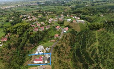 VENDO CASA CAMPESTRE ENTRE ALCALA Y QUIMBAYA