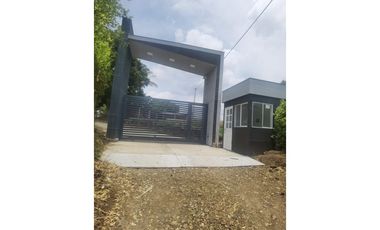 VENDO LOTES DE 1500, 2000 Y 4450 M2 CONDOMINIO ITALIA, ALCALA