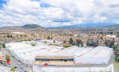 Locales Comerciales en renta en La Paz, Los Reyes Acaquilpan - Estacionamiento
