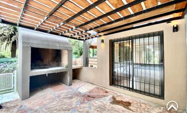 Alquiler. Casa en Country Club Chumamaya, Villa de Merlo.