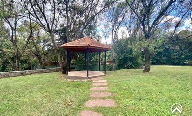 Alquiler. Casa en Country Club Chumamaya, Villa de Merlo.
