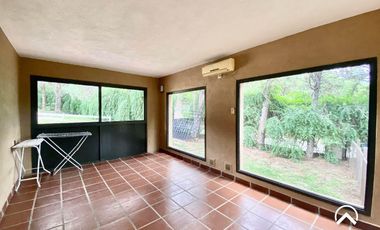 Alquiler. Casa en Country Club Chumamaya, Villa de Merlo.