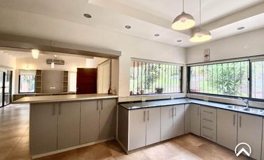 Alquiler. Casa en Country Club Chumamaya, Villa de Merlo.