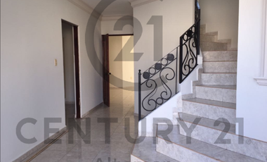 RESIDENCIA CALIFORNIANA EN RENTA, FAJA DE ORO, LAS VILLAS, TAMPICO, TAMAULIPAS.