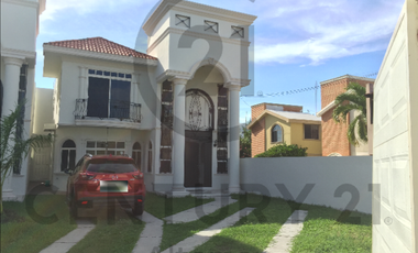 RESIDENCIA CALIFORNIANA EN RENTA, FAJA DE ORO, LAS VILLAS, TAMPICO, TAMAULIPAS.