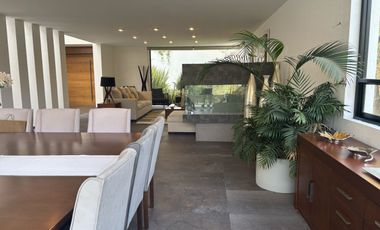 Venta de Casa en Fraccionamiento Hacienda de Valle Escondido, Atizapan