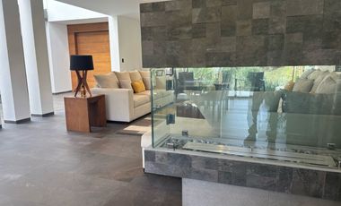 Venta de Casa en Fraccionamiento Hacienda de Valle Escondido, Atizapan
