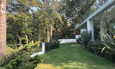 Venta de Casa en Fraccionamiento Hacienda de Valle Escondido, Atizapan