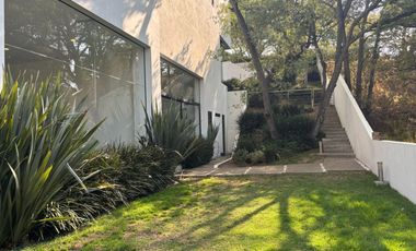 Venta de Casa en Fraccionamiento Hacienda de Valle Escondido, Atizapan