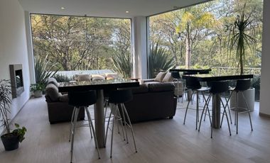Venta de Casa en Fraccionamiento Hacienda de Valle Escondido, Atizapan