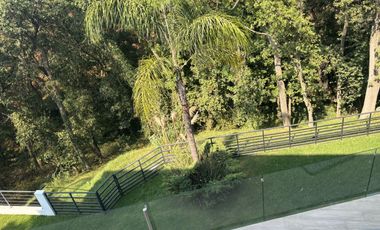 Venta de Casa en Fraccionamiento Hacienda de Valle Escondido, Atizapan