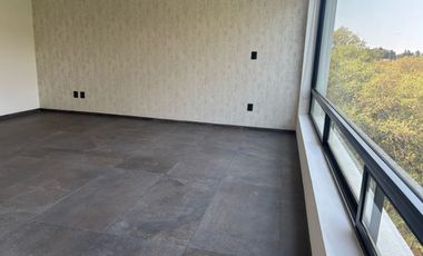 Venta de Casa en Fraccionamiento Hacienda de Valle Escondido, Atizapan