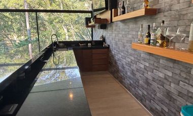 Venta de Casa en Fraccionamiento Hacienda de Valle Escondido, Atizapan