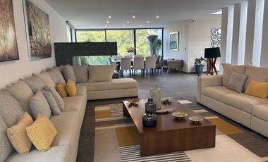 Venta de Casa en Fraccionamiento Hacienda de Valle Escondido, Atizapan