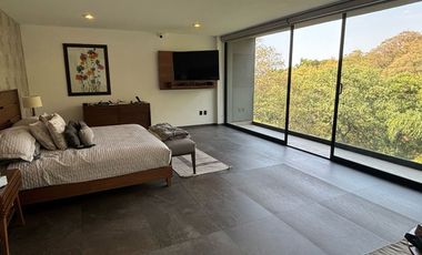 Venta de Casa en Fraccionamiento Hacienda de Valle Escondido, Atizapan