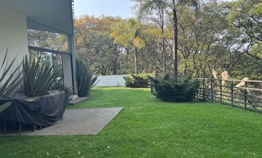 Venta de Casa en Fraccionamiento Hacienda de Valle Escondido, Atizapan
