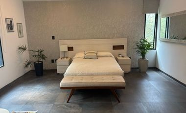 Venta de Casa en Fraccionamiento Hacienda de Valle Escondido, Atizapan