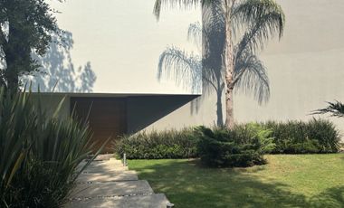 Venta de Casa en Fraccionamiento Hacienda de Valle Escondido, Atizapan