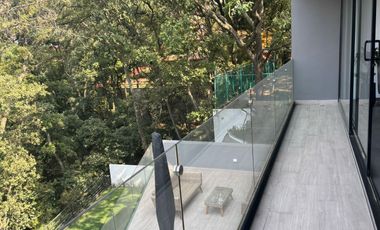 Venta de Casa en Fraccionamiento Hacienda de Valle Escondido, Atizapan