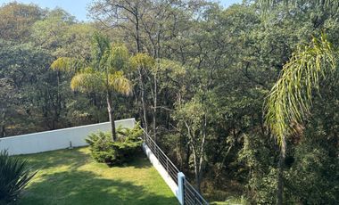 Venta de Casa en Fraccionamiento Hacienda de Valle Escondido, Atizapan