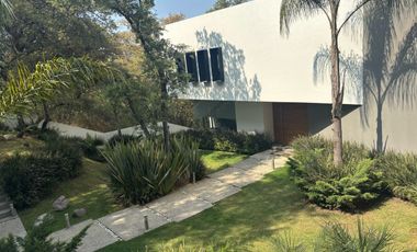 Venta de Casa en Fraccionamiento Hacienda de Valle Escondido, Atizapan