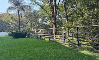 Venta de Casa en Fraccionamiento Hacienda de Valle Escondido, Atizapan