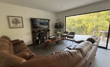 Venta de Casa en Fraccionamiento Hacienda de Valle Escondido, Atizapan