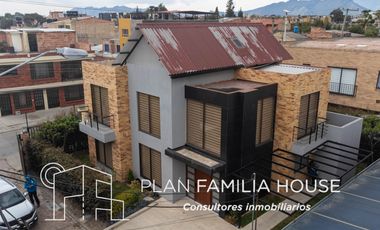 ESPECTACULAR CASA EN VENTA EN CAJICA