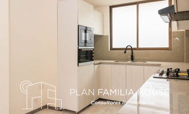 ESPECTACULAR CASA EN VENTA EN CAJICA