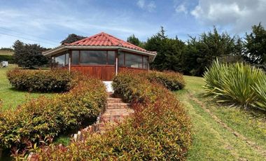 se vende espectacular finca de 24.000 mtrs en Guatavita zona exclusiva