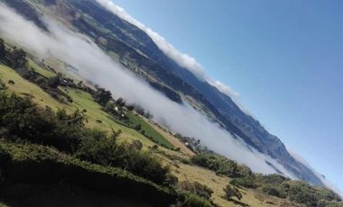 se vende espectacular finca de 24.000 mtrs en Guatavita zona exclusiva