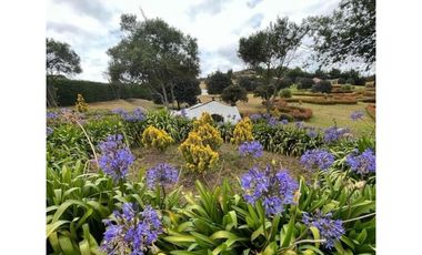 se vende espectacular finca de 24.000 mtrs en Guatavita zona exclusiva
