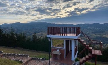 se vende espectacular finca de 24.000 mtrs en Guatavita zona exclusiva