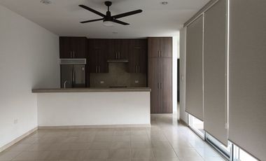 Casa en Venta en Privada Campocielo cerca de Las Americas