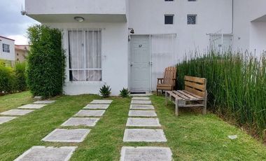 CASA EN RENTA AMUEBLADA VILLAS DEL SAUCE