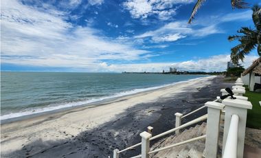 Ocean Front Condo 3 Bedroom - Biltmore