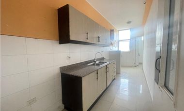 SEA CONFIABLE VENDE APARTAMENTO PH LA TORRACA 3 RECAMARAS